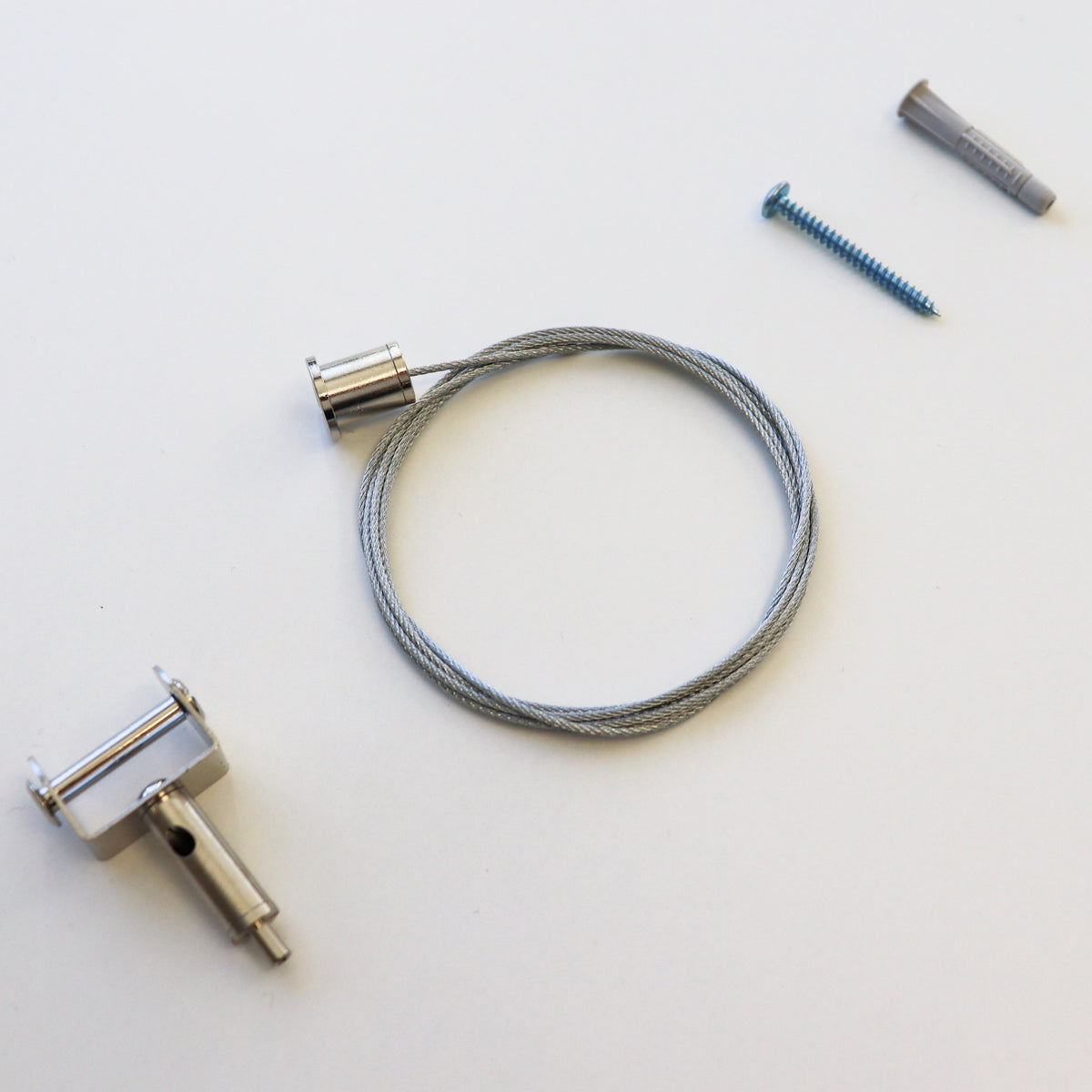 Self tapping saddle clip – detail